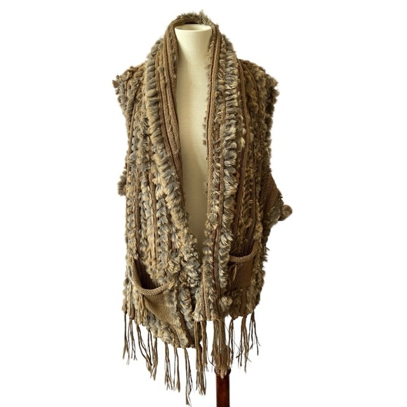 BELLE FARE CARDIGAN VEST OS OPEN FRONT POCKETS FRINGE HIPPIE RABBIT FUR SHAWL - Picture 1 of 9